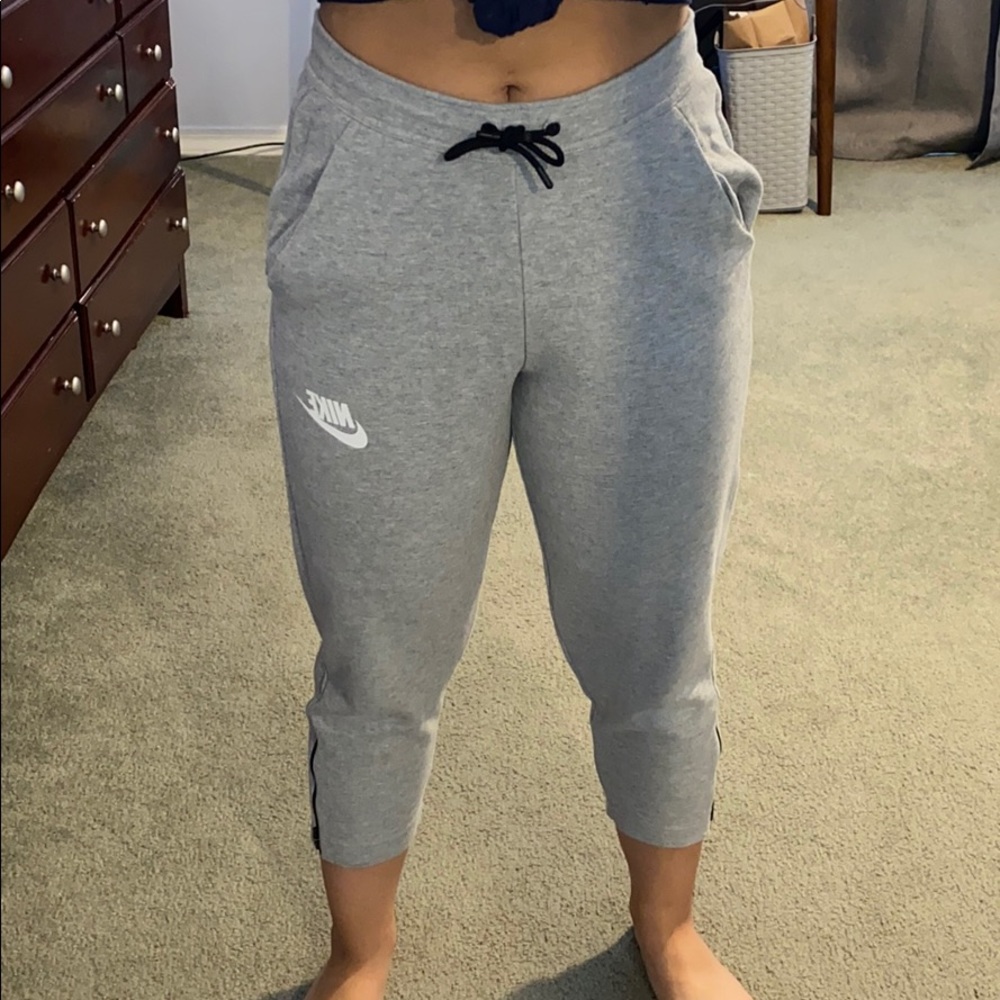 Nike cropped sweats
